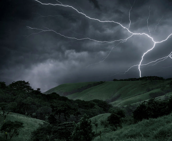 Easy Way to Draw Lightning with Charcoal